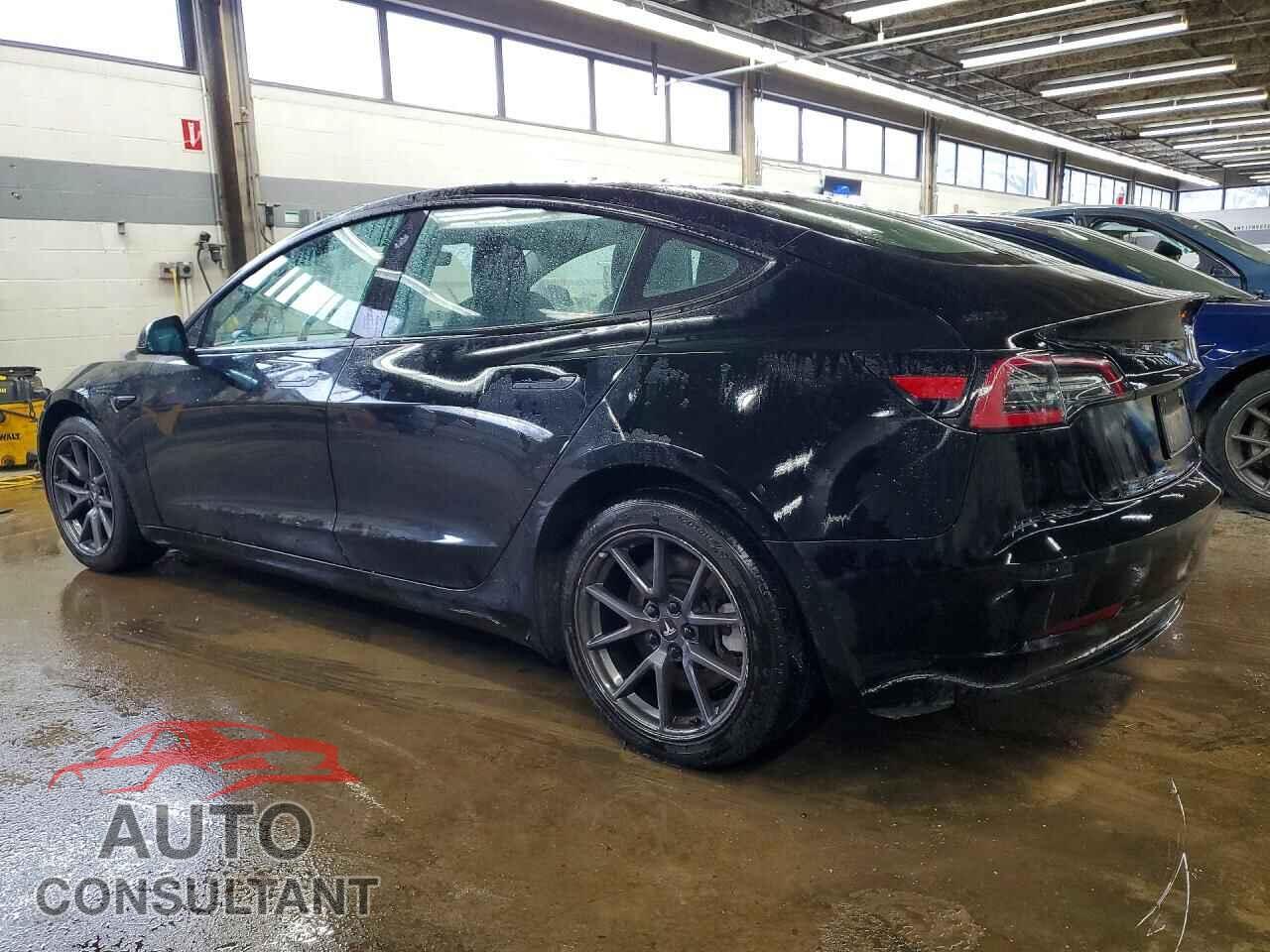 TESLA MODEL 3 2022 - 5YJ3E1EA6NF371176
