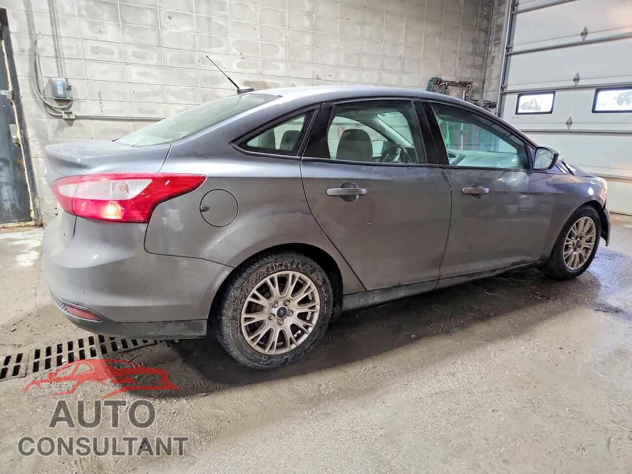 FORD FOCUS 2012 - 1FAHP3F28CL397765
