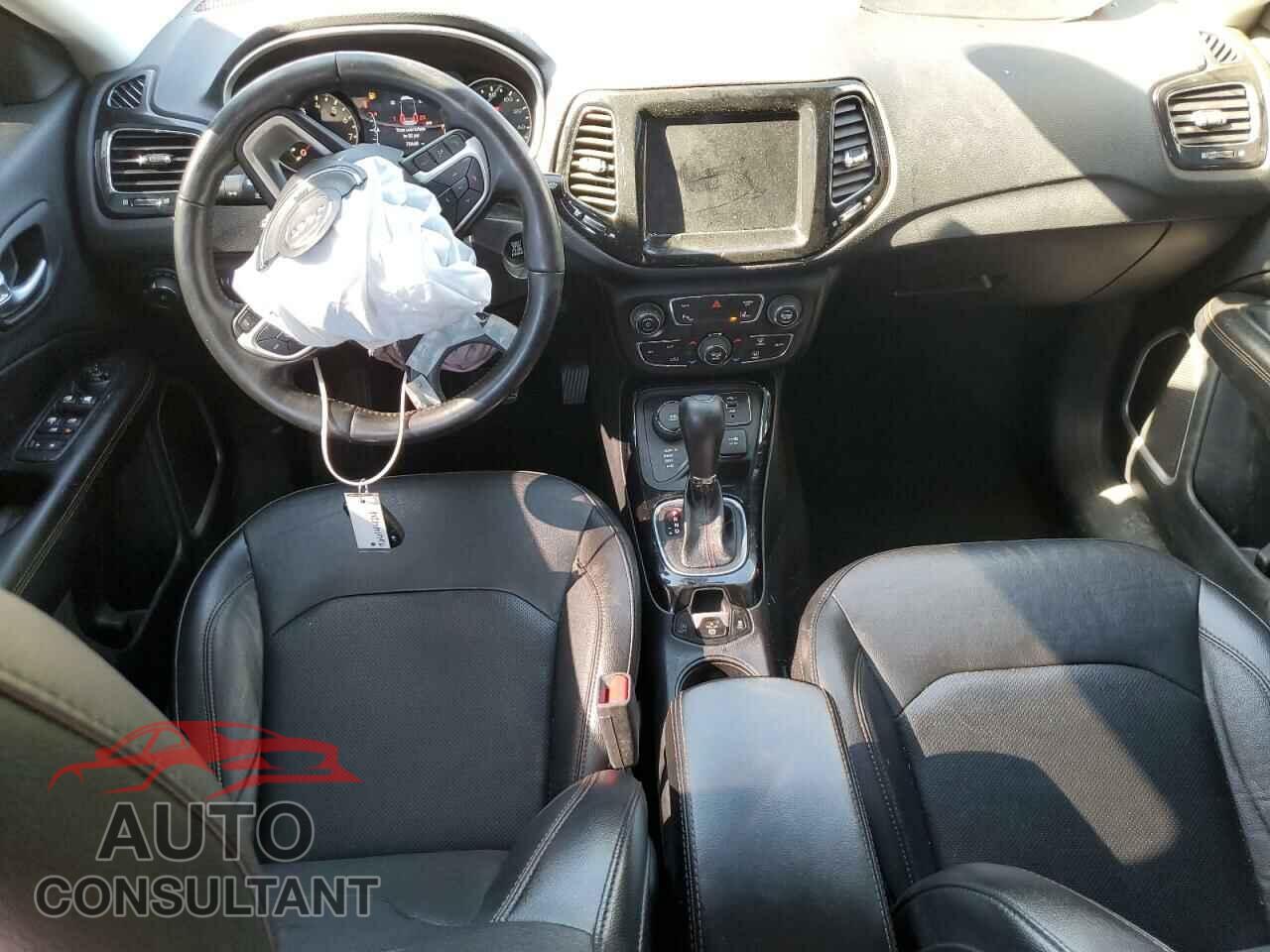 JEEP COMPASS 2021 - 3C4NJDCB3MT527465