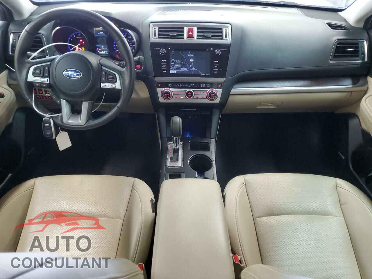 SUBARU OUTBACK 2017 - 4S4BSENC5H3344304