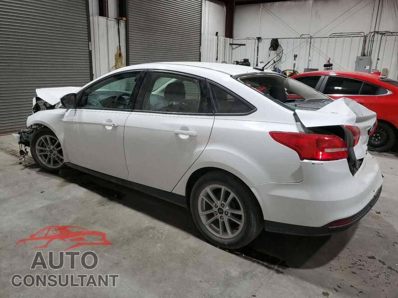 FORD FOCUS 2015 - 1FADP3F21FL300876