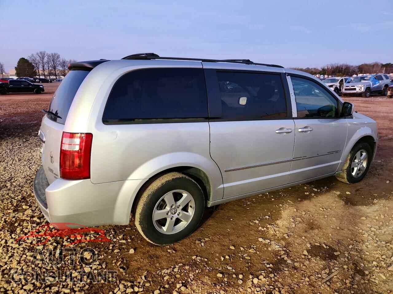 DODGE CARAVAN 2010 - 2D4RN5D11AR219357