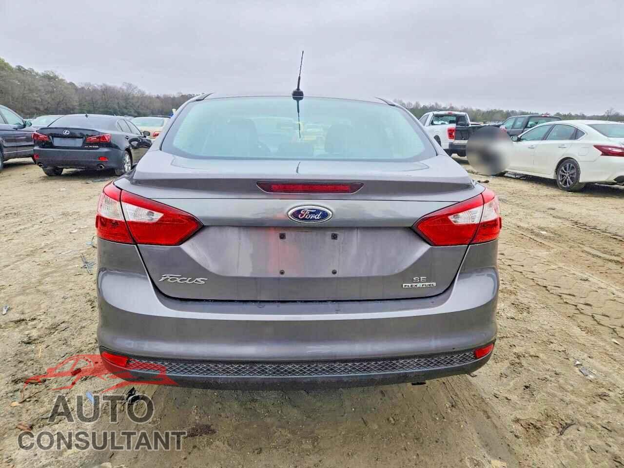 FORD FOCUS 2014 - 1FADP3F27EL320385