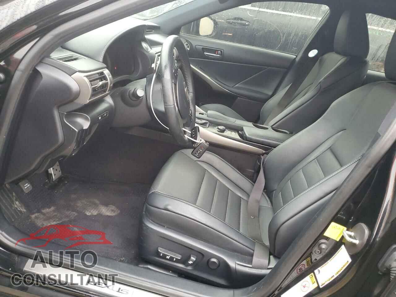 LEXUS IS 2014 - JTHBF1D20E5024476