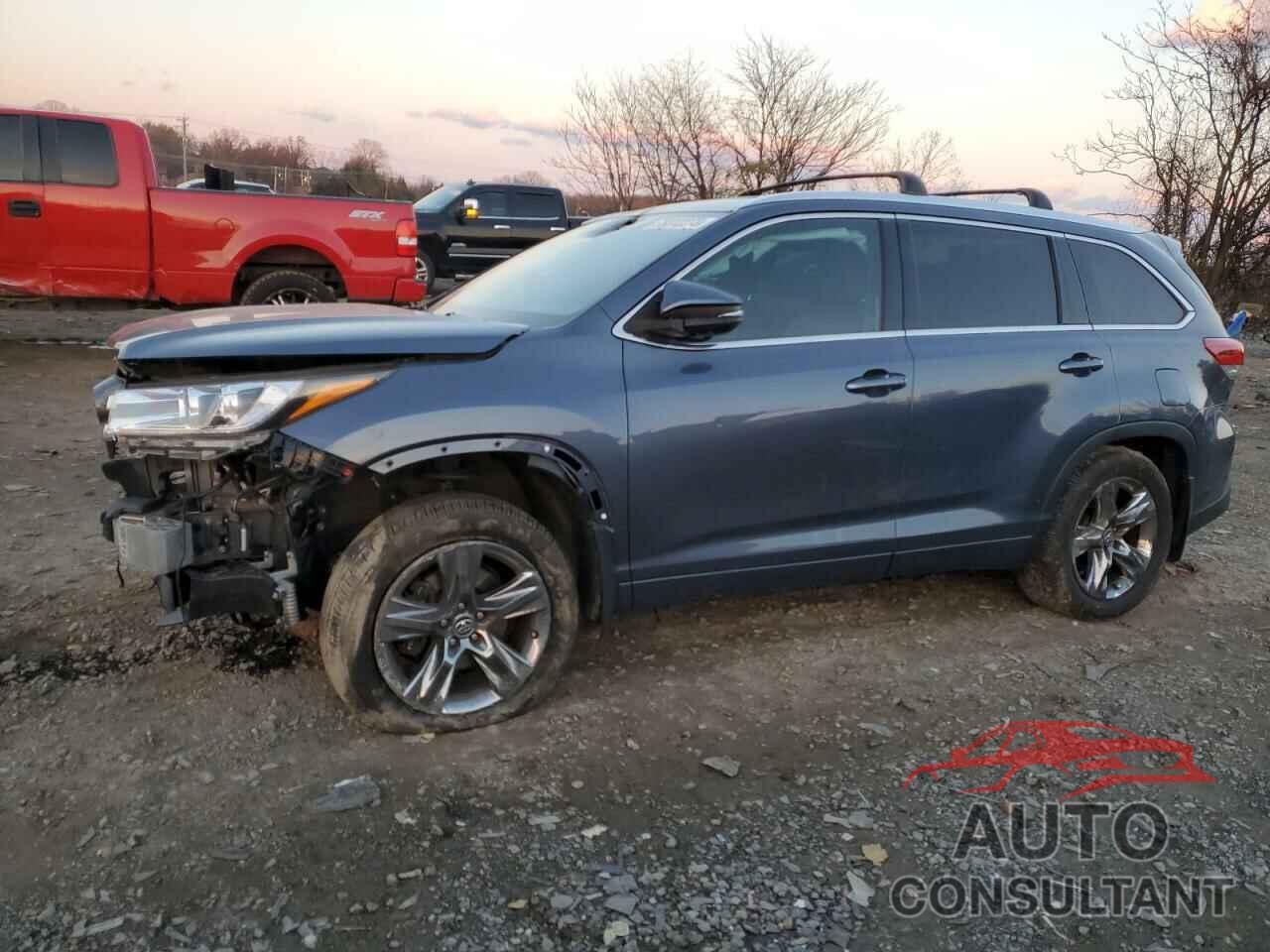 TOYOTA HIGHLANDER 2019 - 5TDDZRFH0KS939142