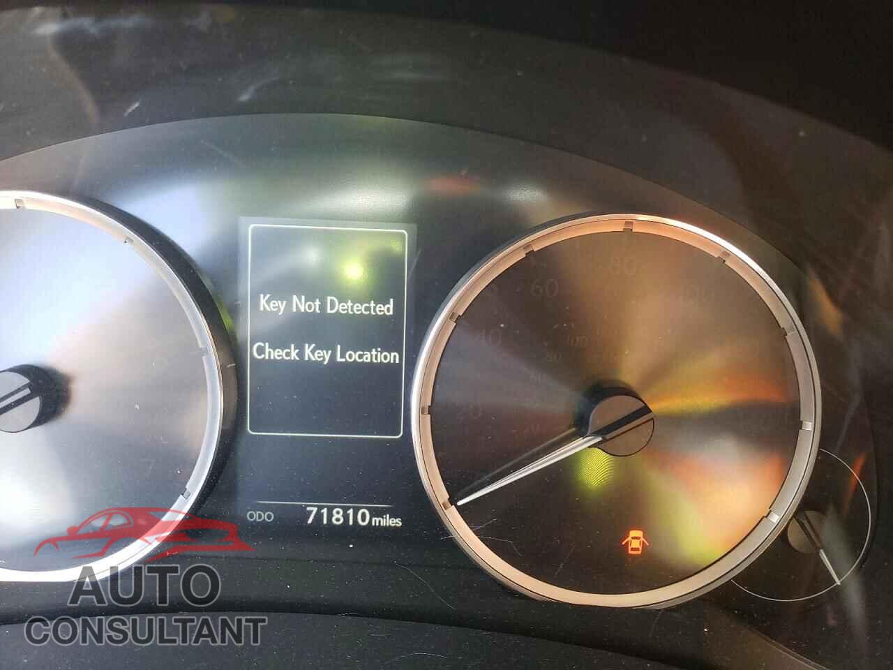LEXUS IS 2018 - JTHBA1D24J5065802
