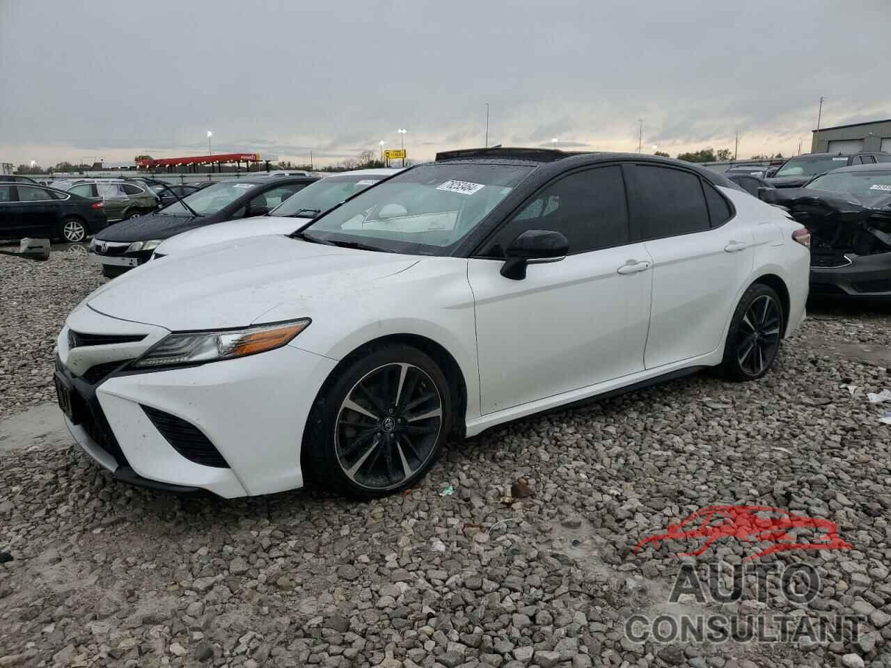 TOYOTA CAMRY 2019 - 4T1B61HK7KU283684