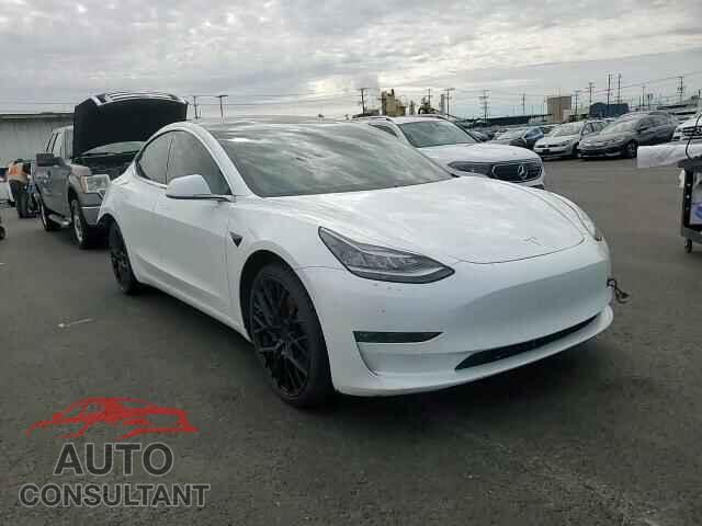 TESLA MODEL 3 2019 - 5YJ3E1EB8KF393748