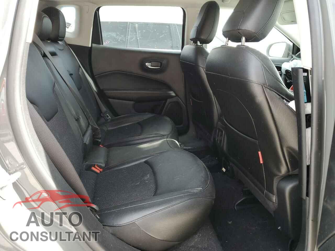 JEEP COMPASS 2021 - 3C4NJDDB2MT600551