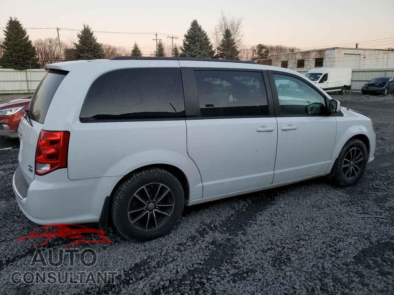 DODGE CARAVAN 2018 - 2C4RDGEG4JR343797