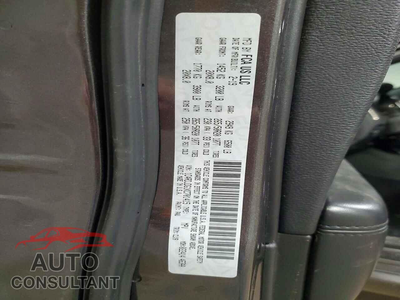 DODGE DURANGO 2019 - 1C4RDJDG1KC701415