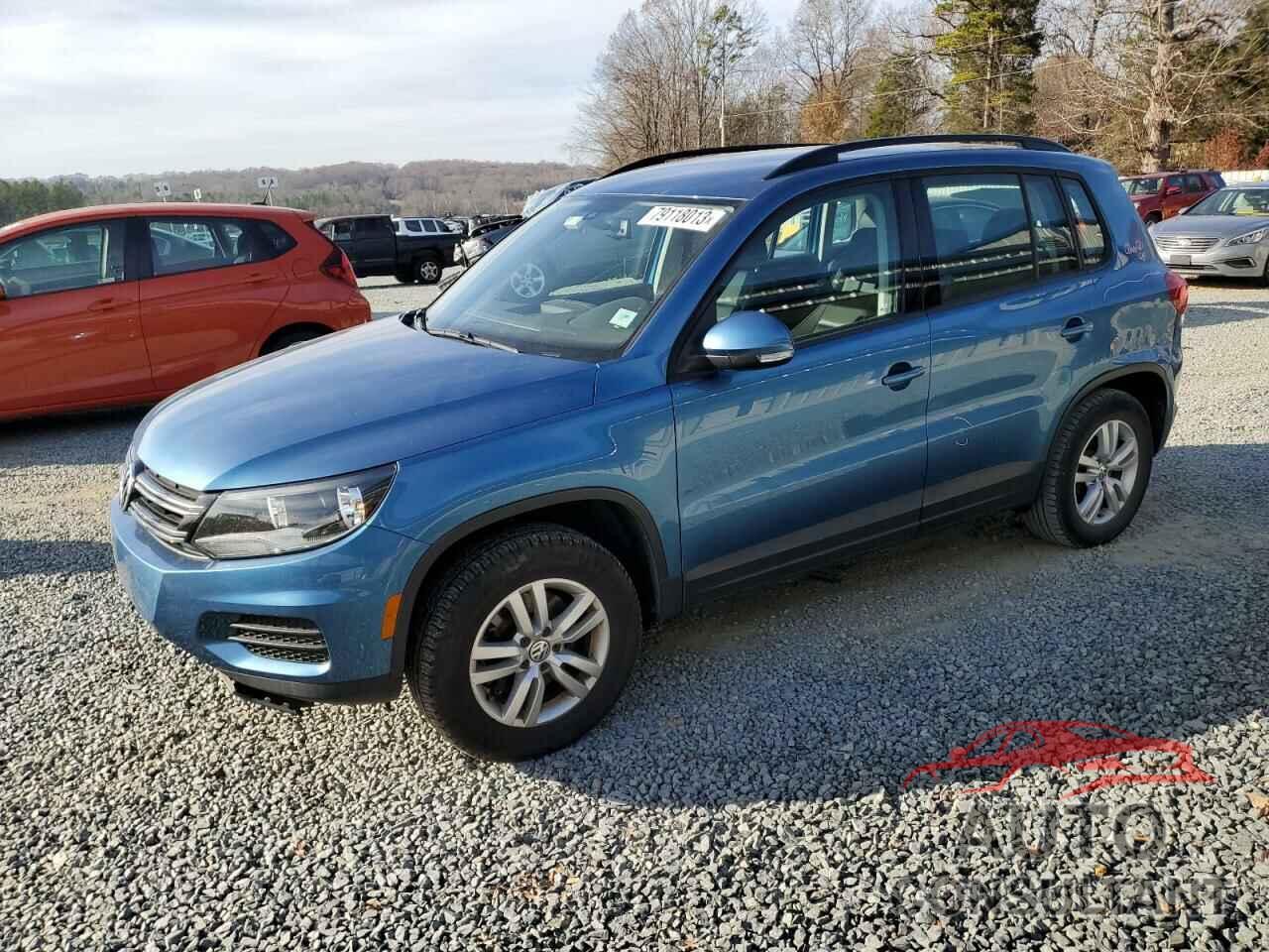 VOLKSWAGEN TIGUAN 2017 - WVGAV7AX9HK024903