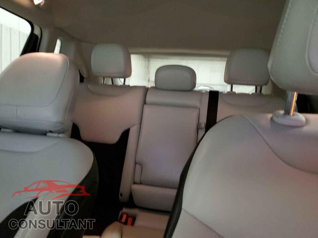 JEEP COMPASS 2020 - 3C4NJDBB9LT228207