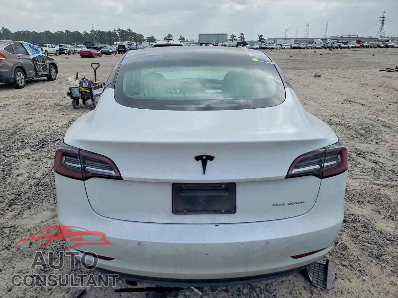 TESLA MODEL 3 2020 - 5YJ3E1EB4LF639468