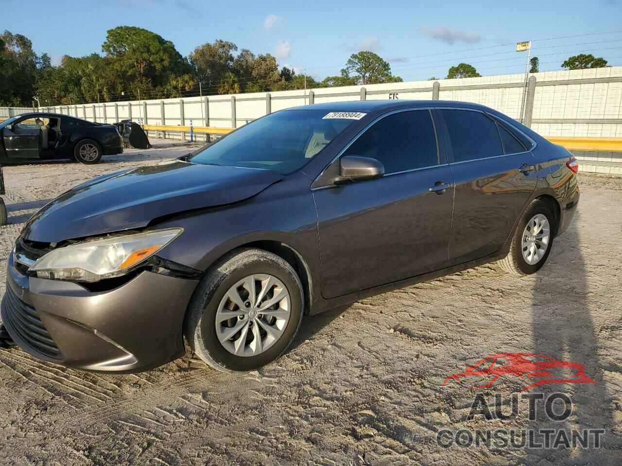 TOYOTA CAMRY 2017 - 4T1BF1FK8HU658753