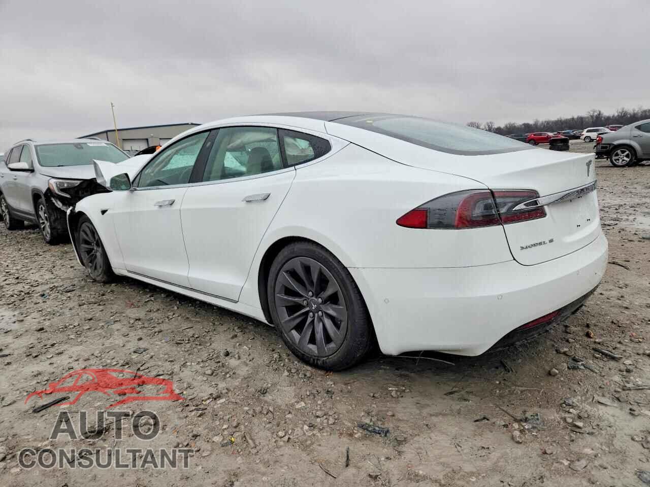TESLA MODEL S 2018 - 5YJSA1E24JF273919