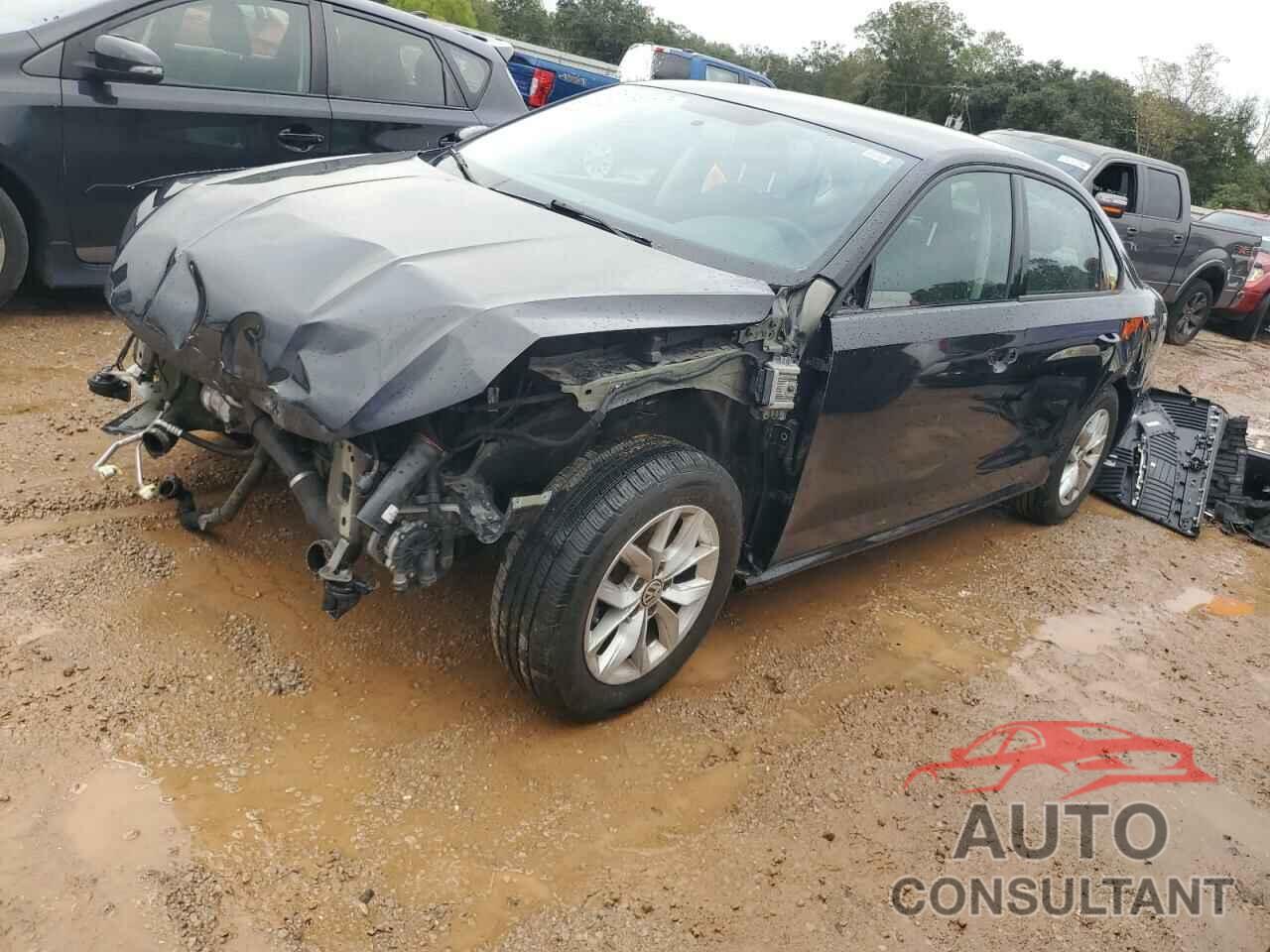 VOLKSWAGEN PASSAT 2018 - 1VWAA7A39JC025429