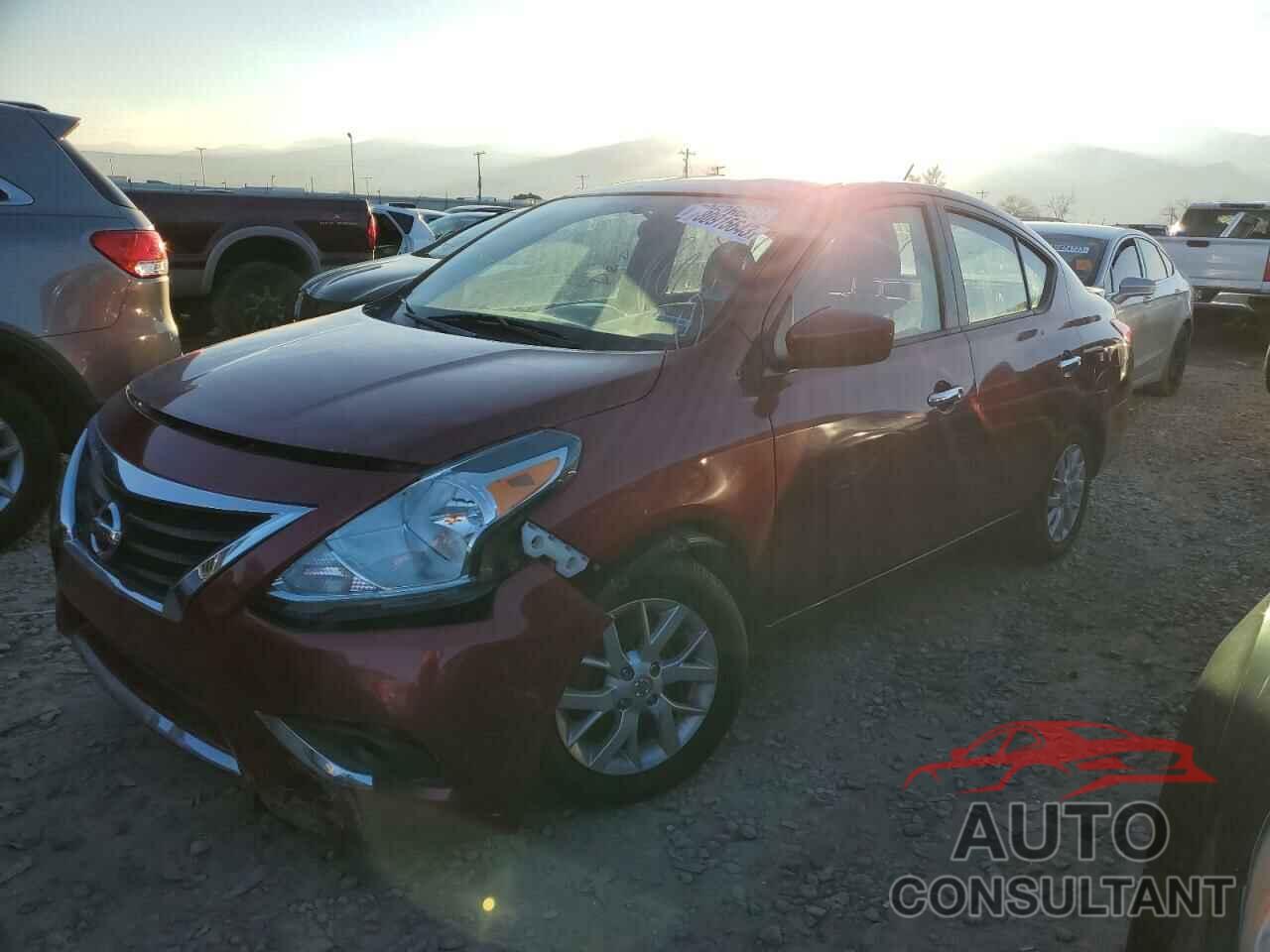 NISSAN VERSA 2018 - 3N1CN7AP5JL857358