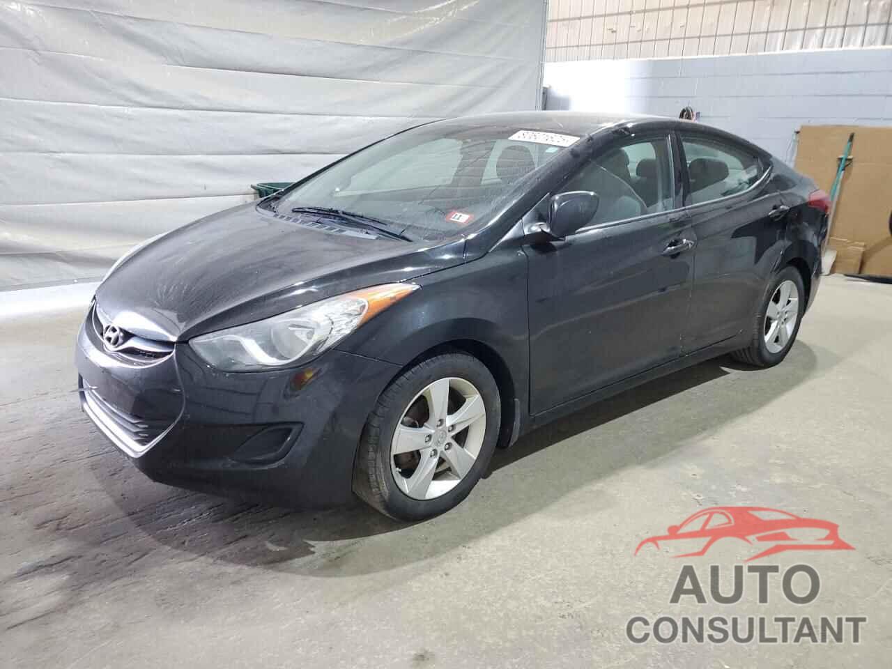 HYUNDAI ELANTRA 2013 - 5NPDH4AE8DH372836