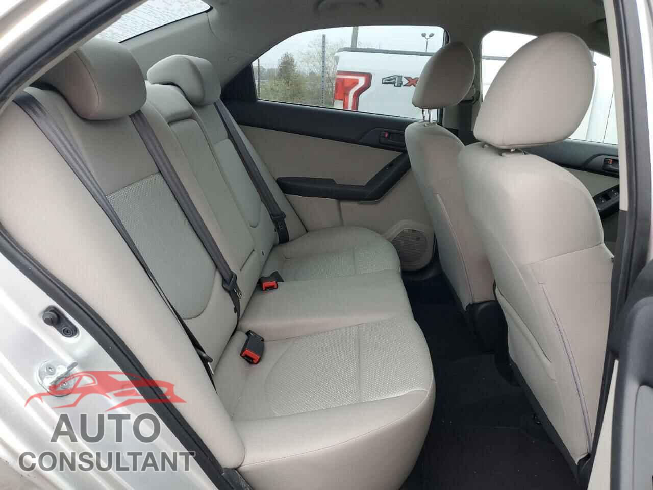 KIA FORTE 2010 - KNAFU4A21A5068704