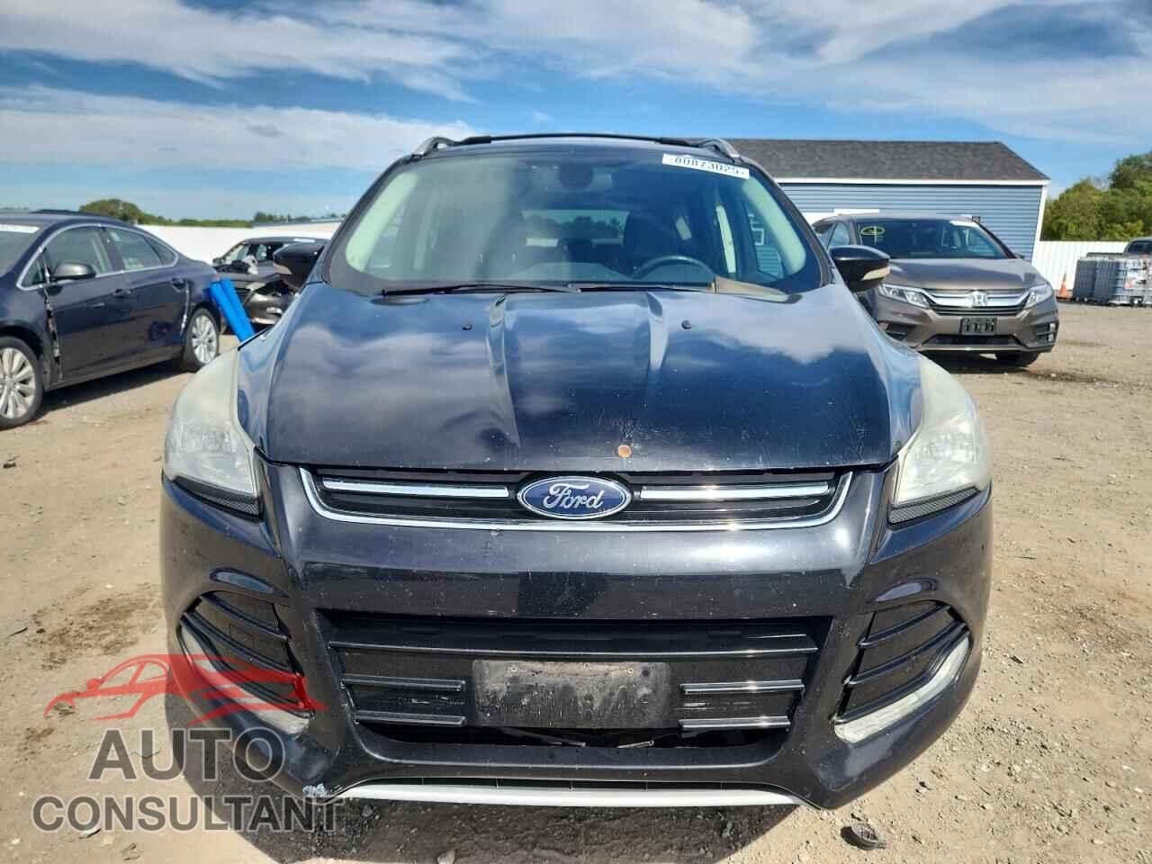FORD ESCAPE 2016 - 1FMCU9J9XGUA16496