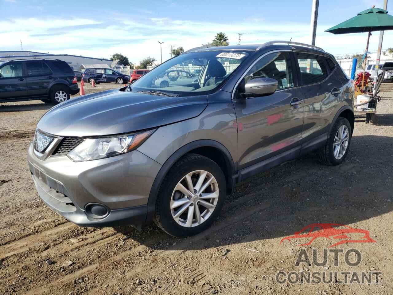 NISSAN ROGUE 2018 - JN1BJ1CP4JW185577