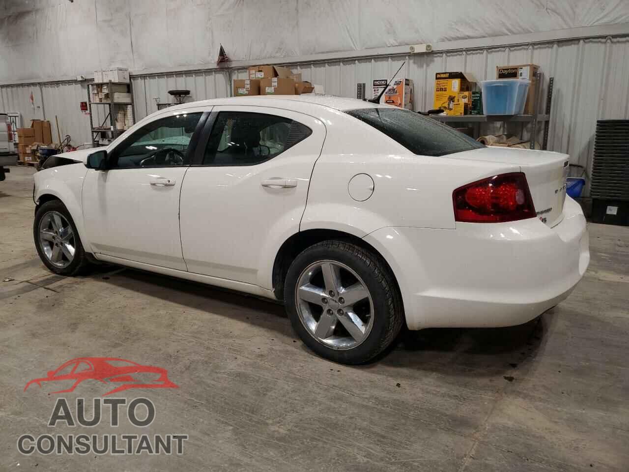 DODGE AVENGER 2011 - 1B3BD2FG5BN512132