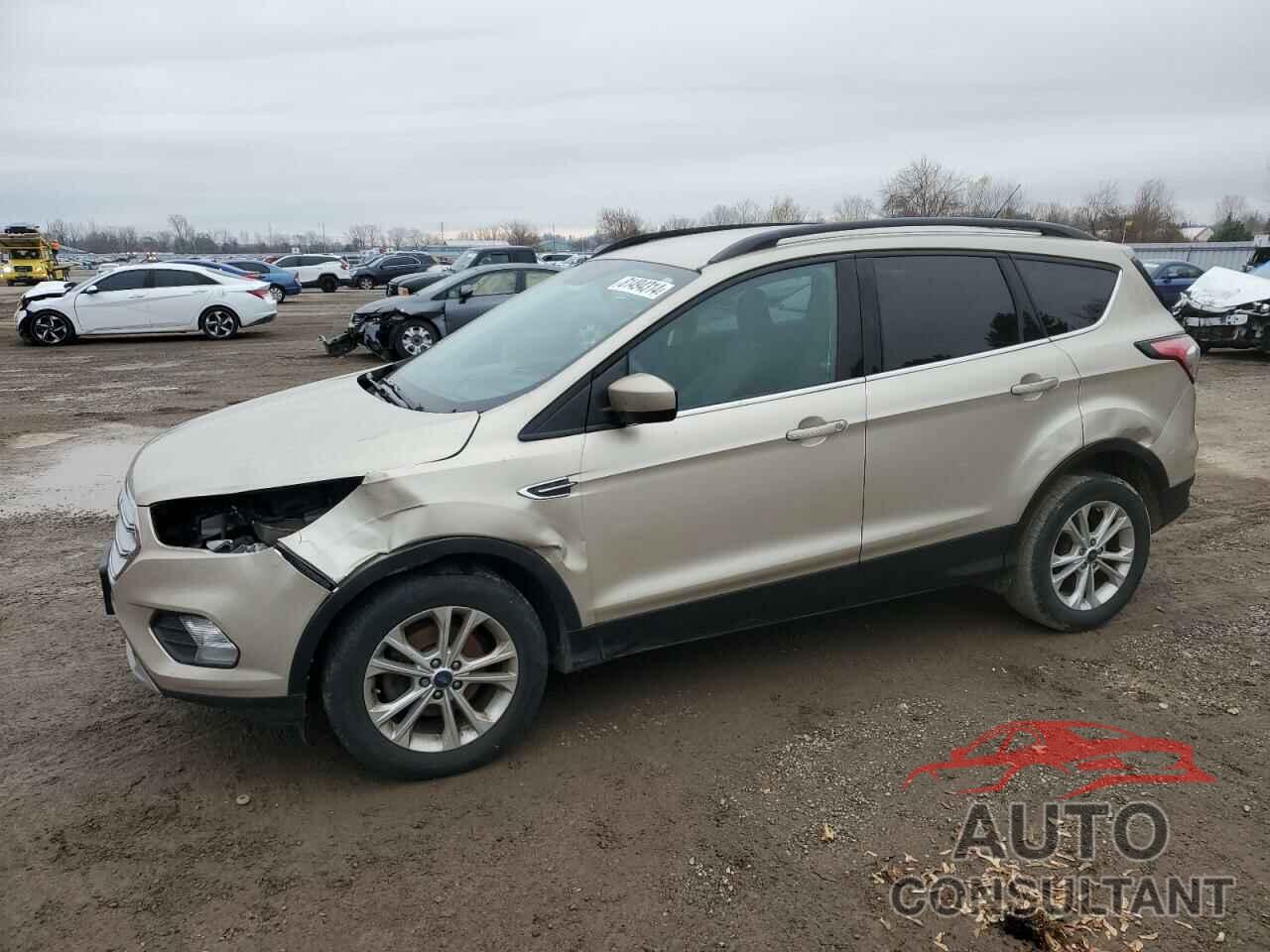FORD ESCAPE 2018 - 1FMCU0GD5JUA05405