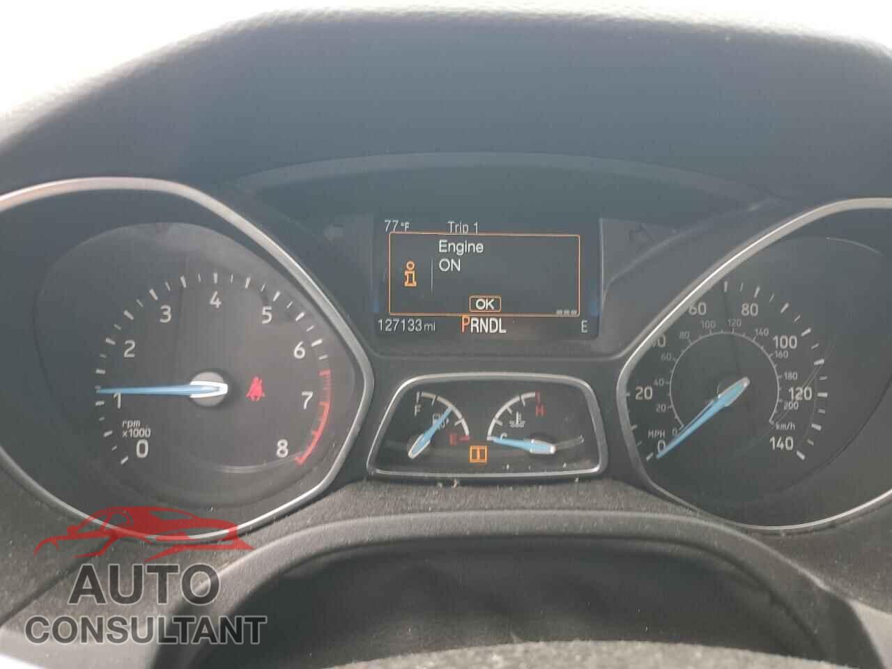 FORD FOCUS 2015 - 1FADP3K21FL283695