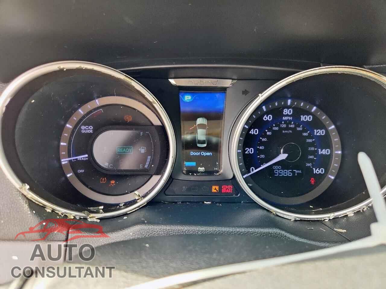 HYUNDAI SONATA 2011 - KMHEC4A42BA005392