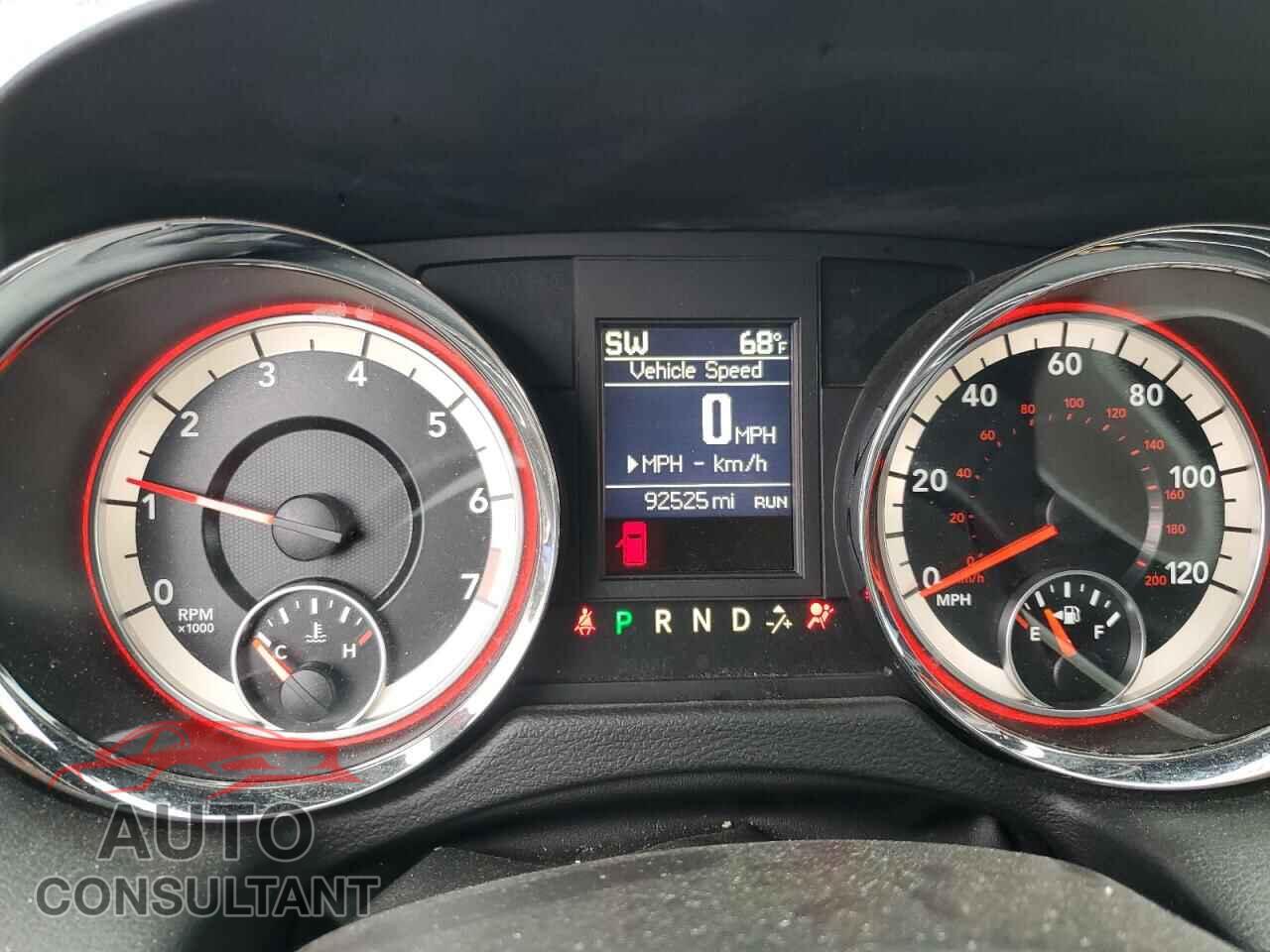 DODGE CARAVAN 2017 - 2C4RDGEG2HR657121