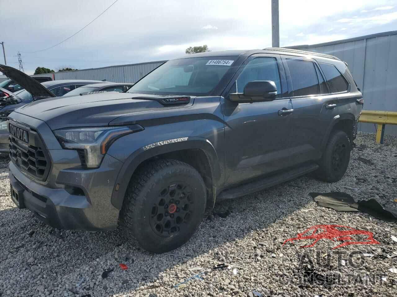 TOYOTA SEQUOIA 2023 - 7SVAAABA5PX013993