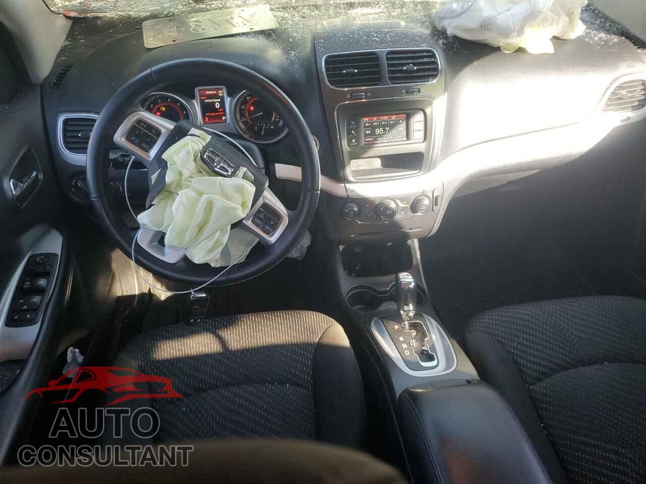 DODGE JOURNEY 2017 - 3C4PDCAB7HT573870