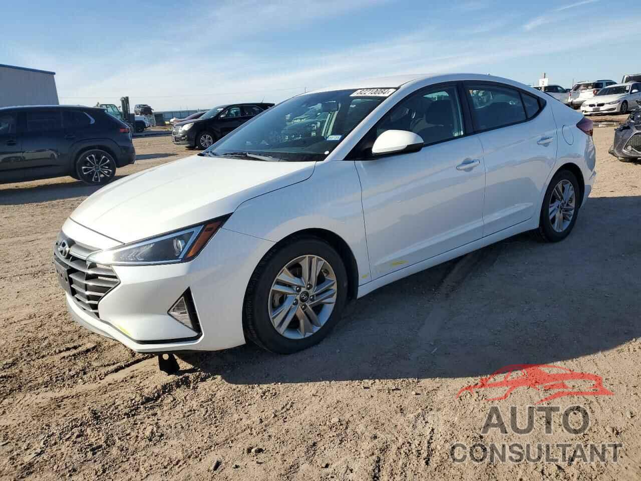 HYUNDAI ELANTRA 2020 - 5NPD84LF2LH565701