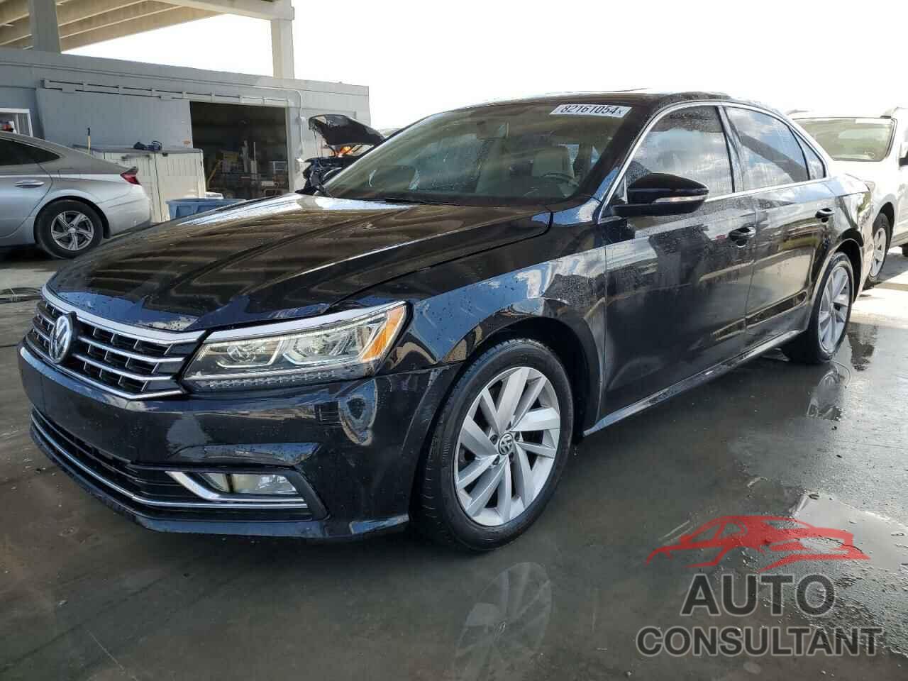 VOLKSWAGEN PASSAT 2018 - 1VWBA7A31JC029284