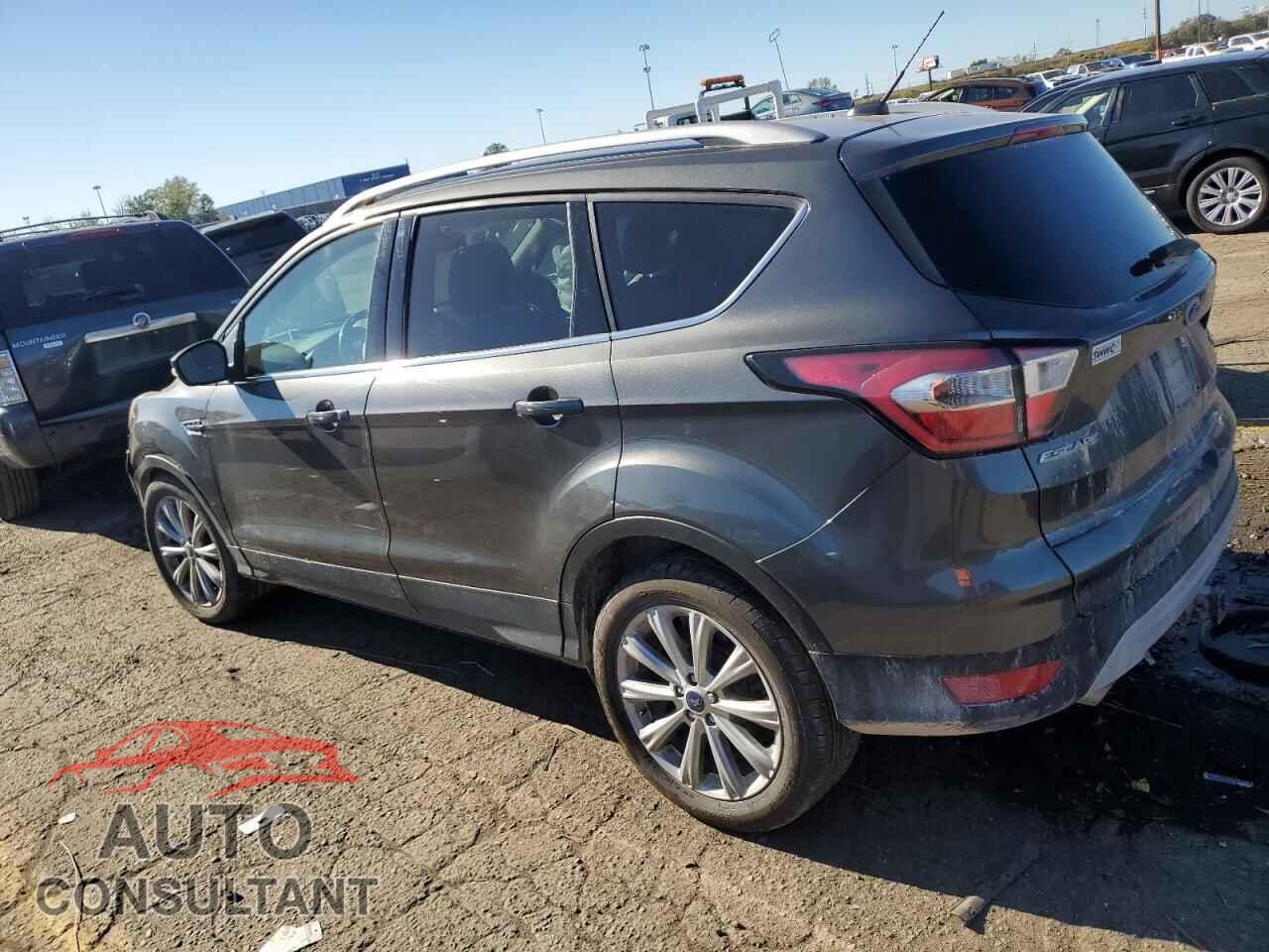 FORD ESCAPE 2017 - 1FMCU0J96HUB62410