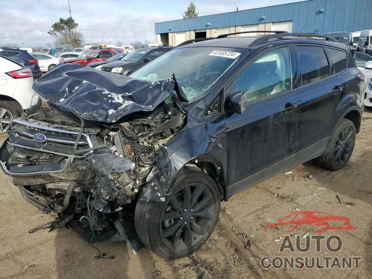 FORD ESCAPE 2017 - 1FMCU9G91HUB78994