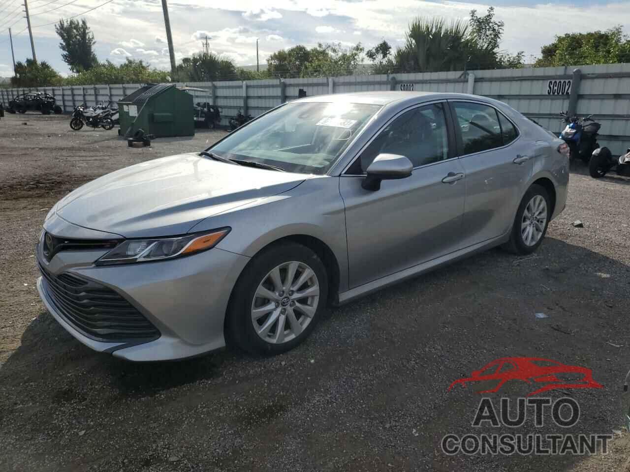 TOYOTA CAMRY 2020 - 4T1C11AK7LU339475