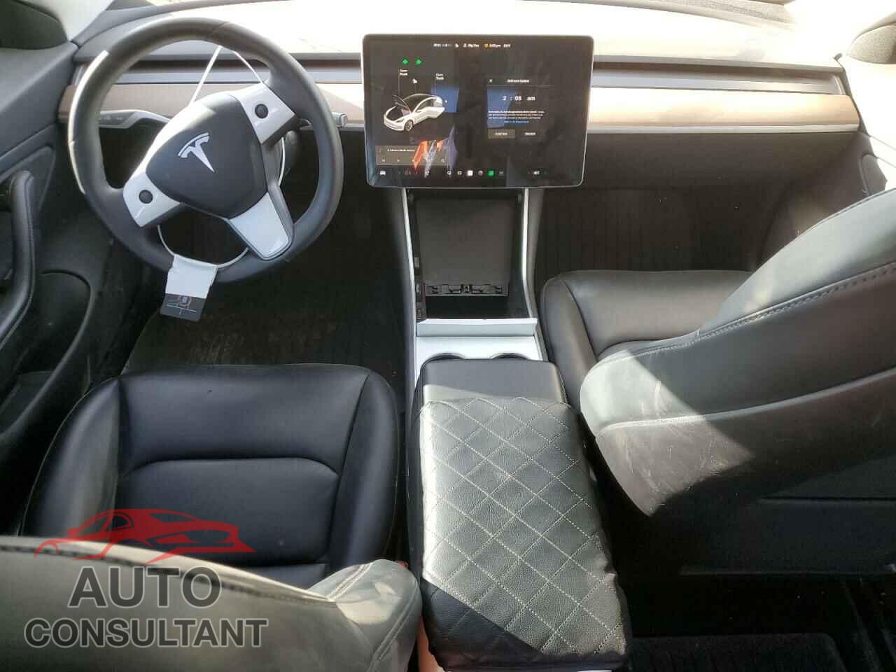 TESLA MODEL 3 2019 - 5YJ3E1EB2KF437517