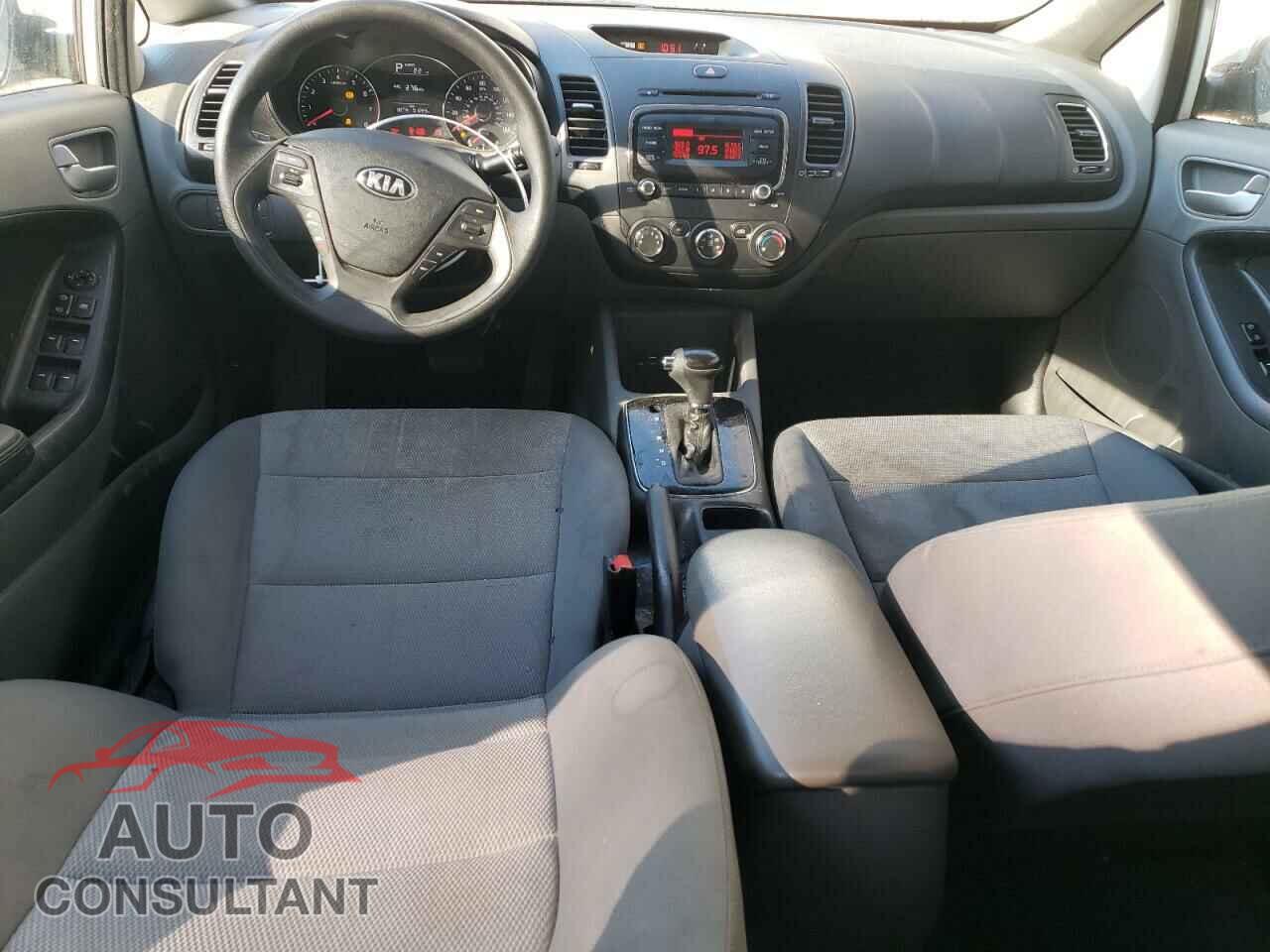 KIA FORTE 2017 - 3KPFK4A77HE092234