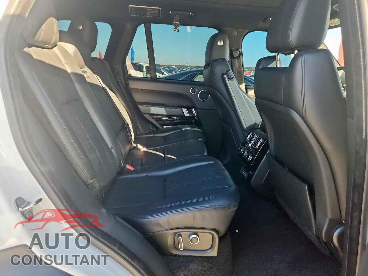 LAND ROVER RANGEROVER 2017 - SALGS2FV8HA370361