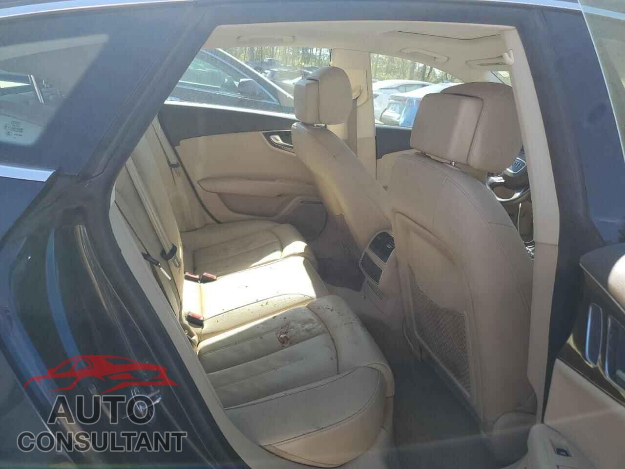 AUDI A7 2013 - WAUYGAFC5DN044619