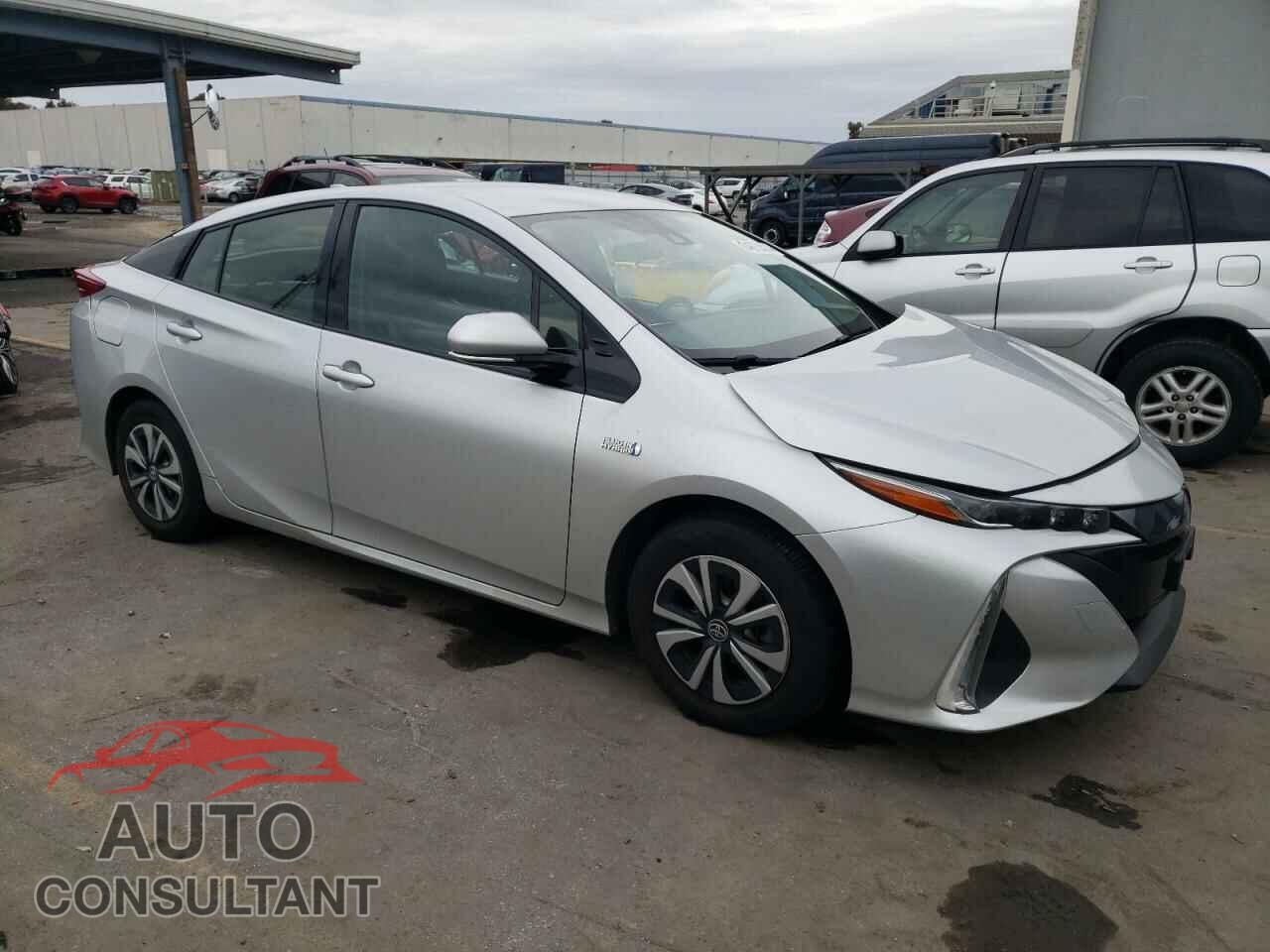 TOYOTA PRIUS 2017 - JTDKARFP2H3041318