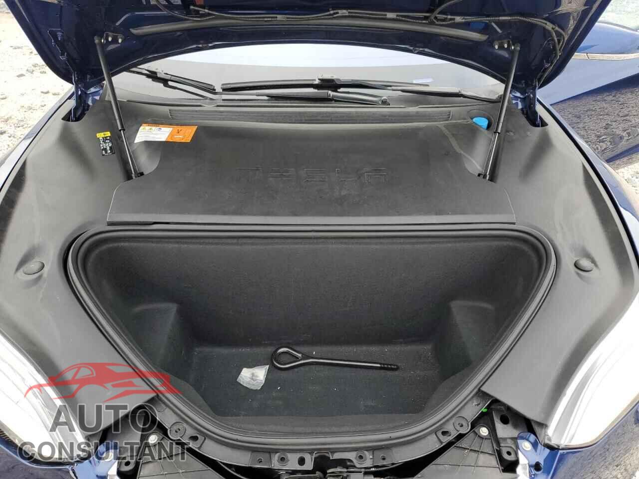 TESLA MODEL S 2017 - 5YJSA1E18HF218293