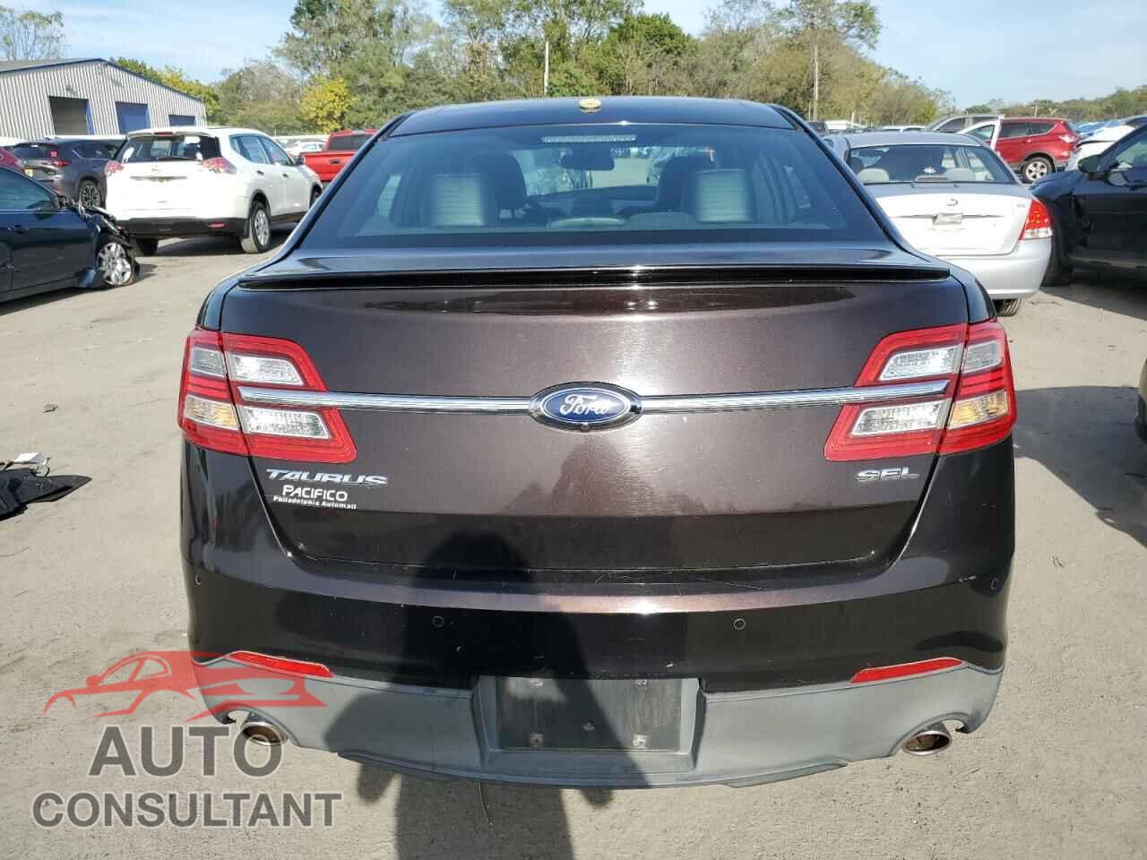 FORD TAURUS 2014 - 1FAHP2E81EG116529