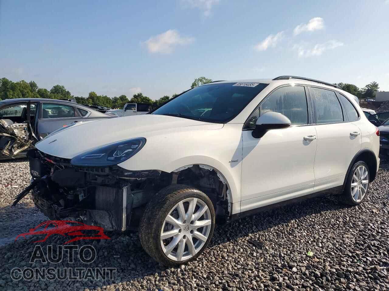 PORSCHE CAYENNE 2015 - WP1AF2A28FLA37480