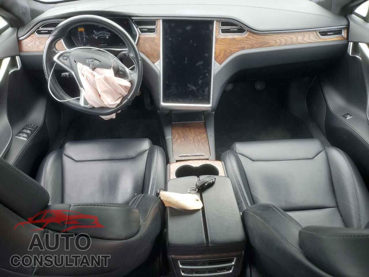 TESLA MODEL S 2017 - 5YJSA1E2XHF231703