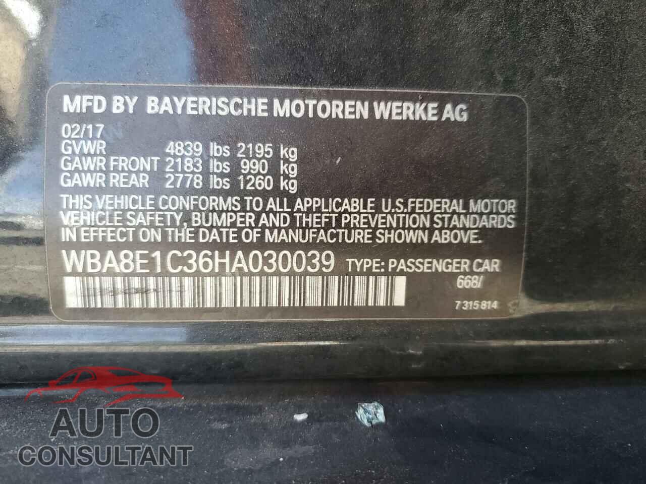 BMW 3 SERIES 2017 - WBA8E1C36HA030039