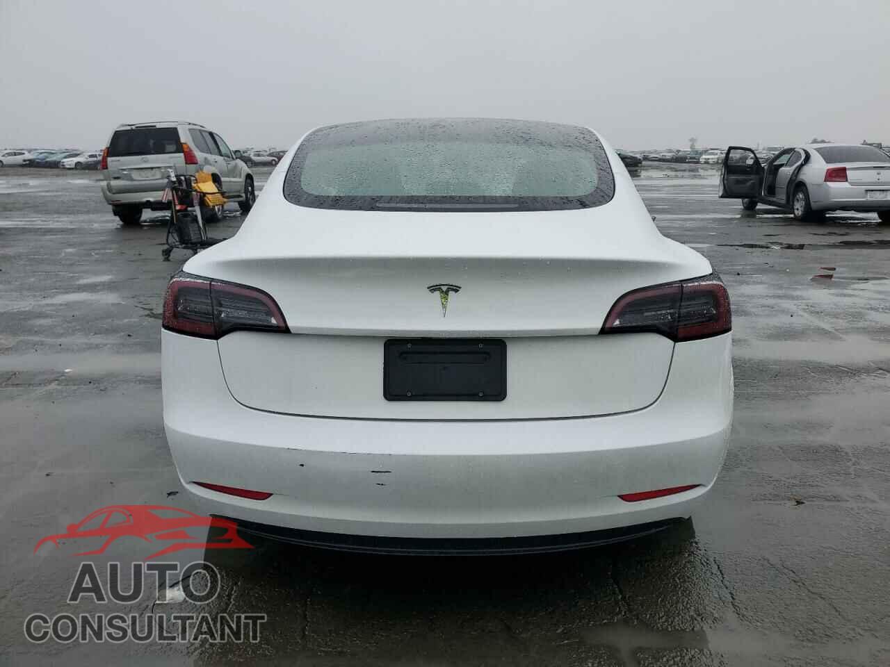TESLA MODEL 3 2023 - 5YJ3E1EA9PF558768