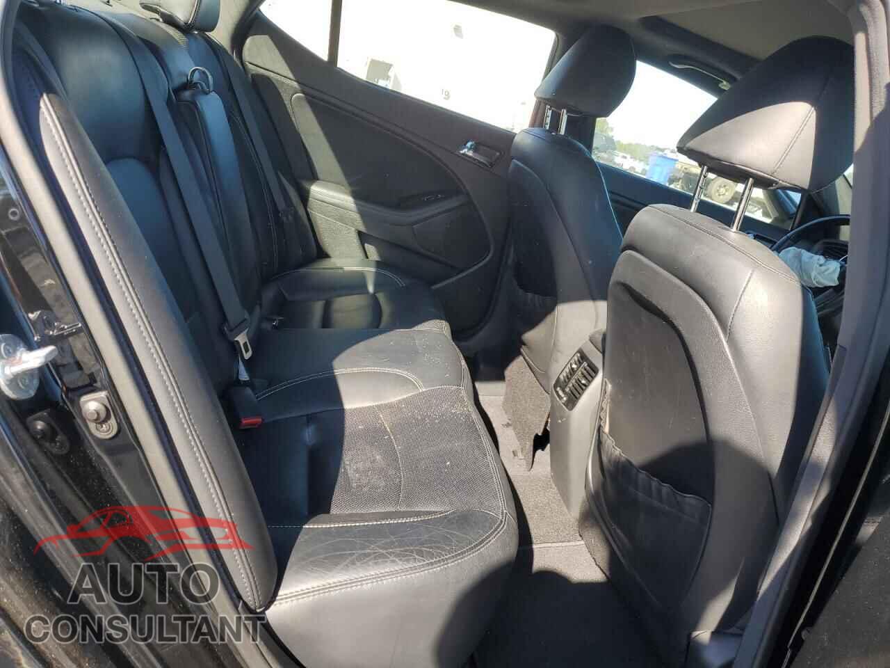 KIA OPTIMA 2013 - 5XXGR4A67DG112135